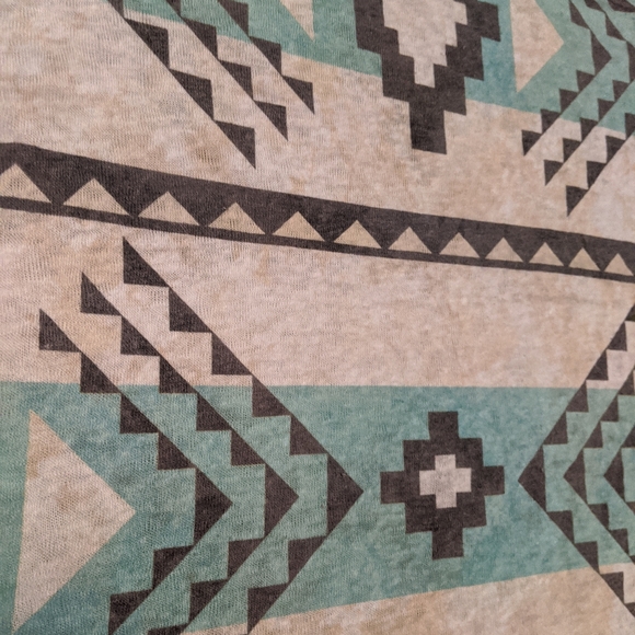 Luna Chic sz M Aztec print racerback tank - Picture 5 of 7